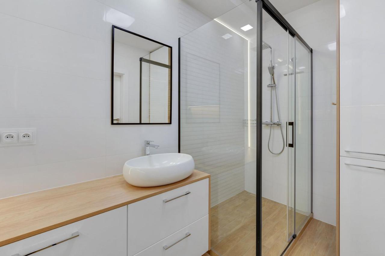 Comfort Wilcza Apartment